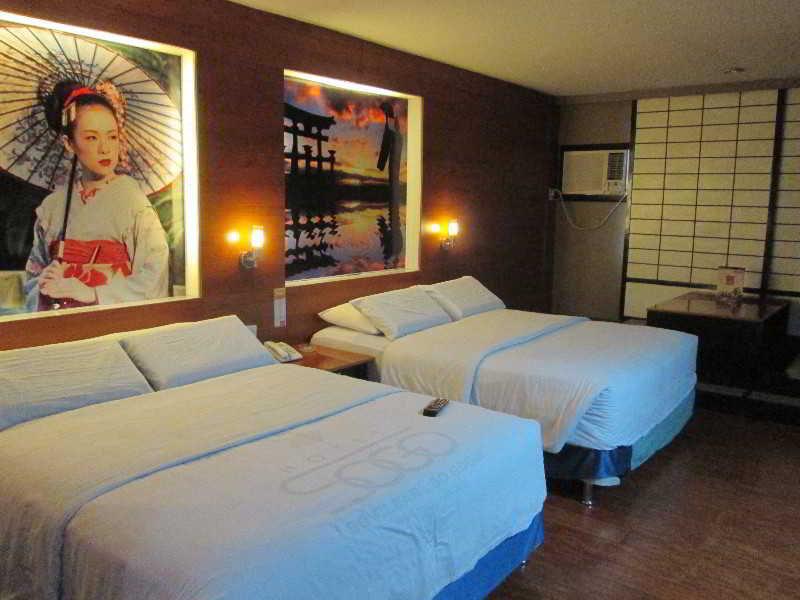 Hotel Sogo Tarlac Exterior photo