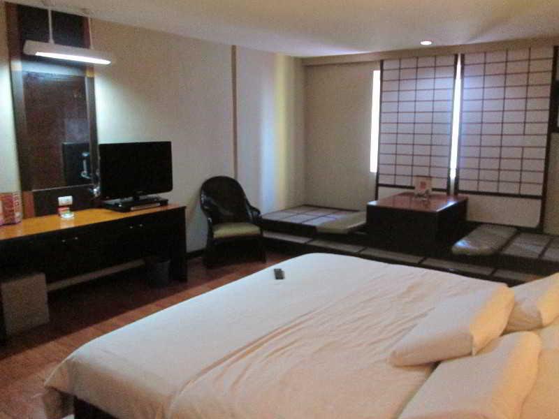 Hotel Sogo Tarlac Exterior photo