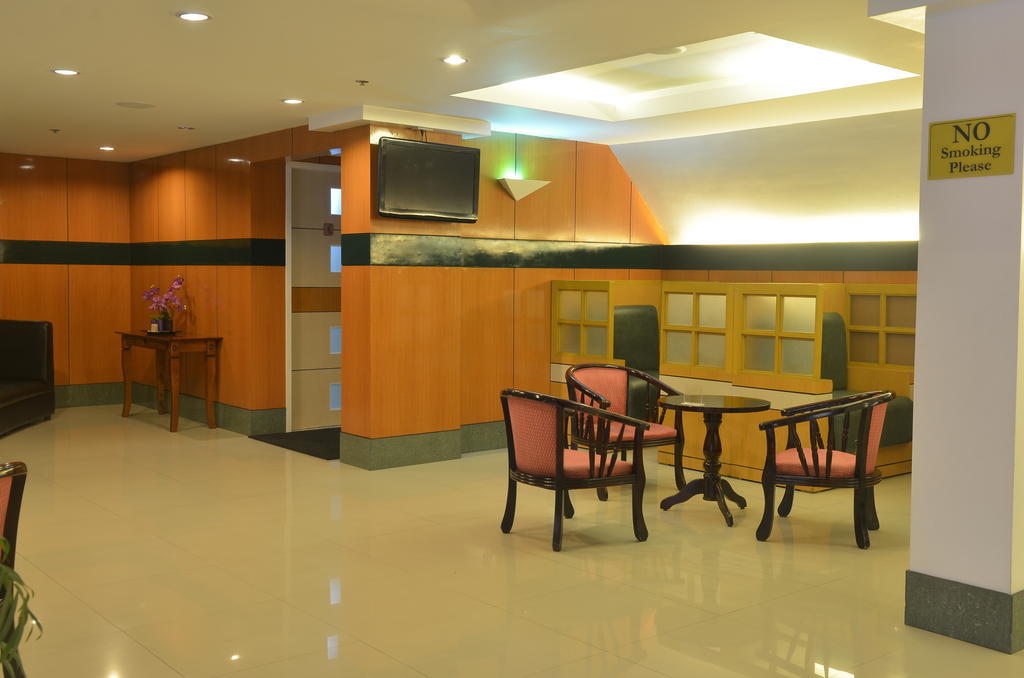 Hotel Sogo Tarlac Exterior photo